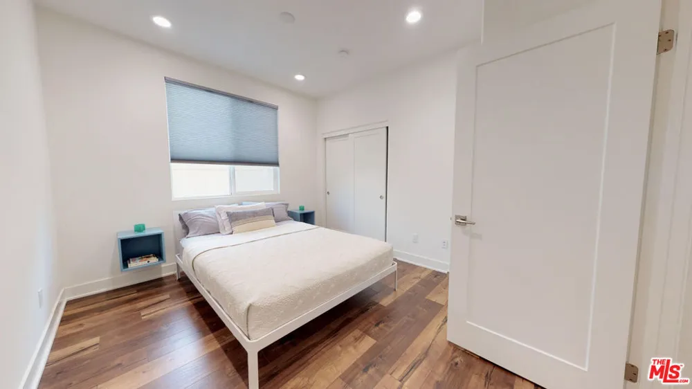 19725 Corbin Lane Winnetka, CA 91306