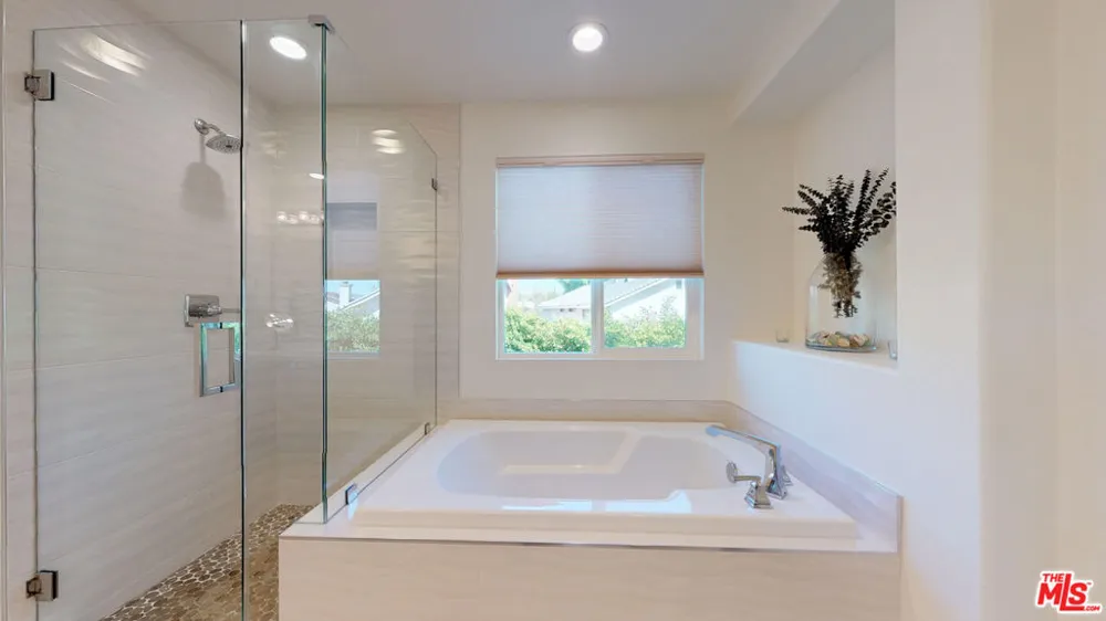 19725 Corbin Lane Winnetka, CA 91306