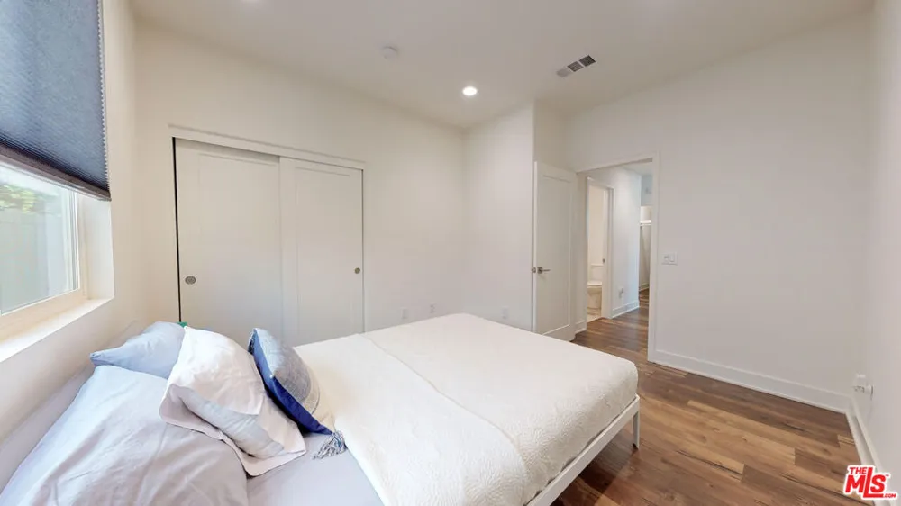 19725 Corbin Lane Winnetka, CA 91306