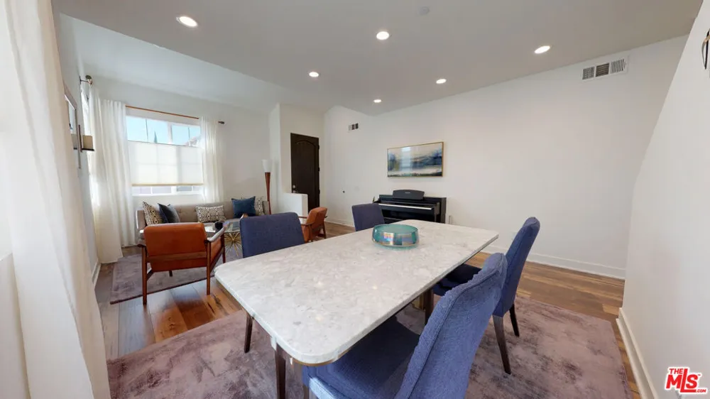 19725 Corbin Lane Winnetka, CA 91306