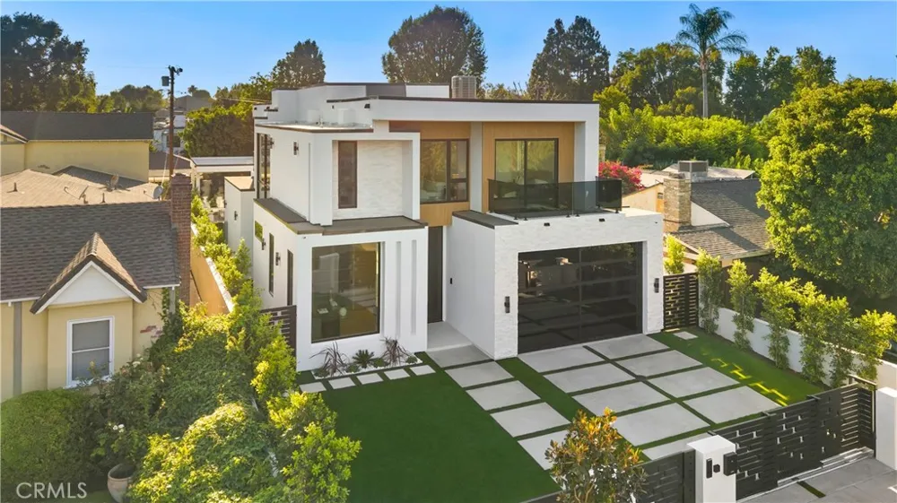 4209 Elmer Studio City, CA 91602