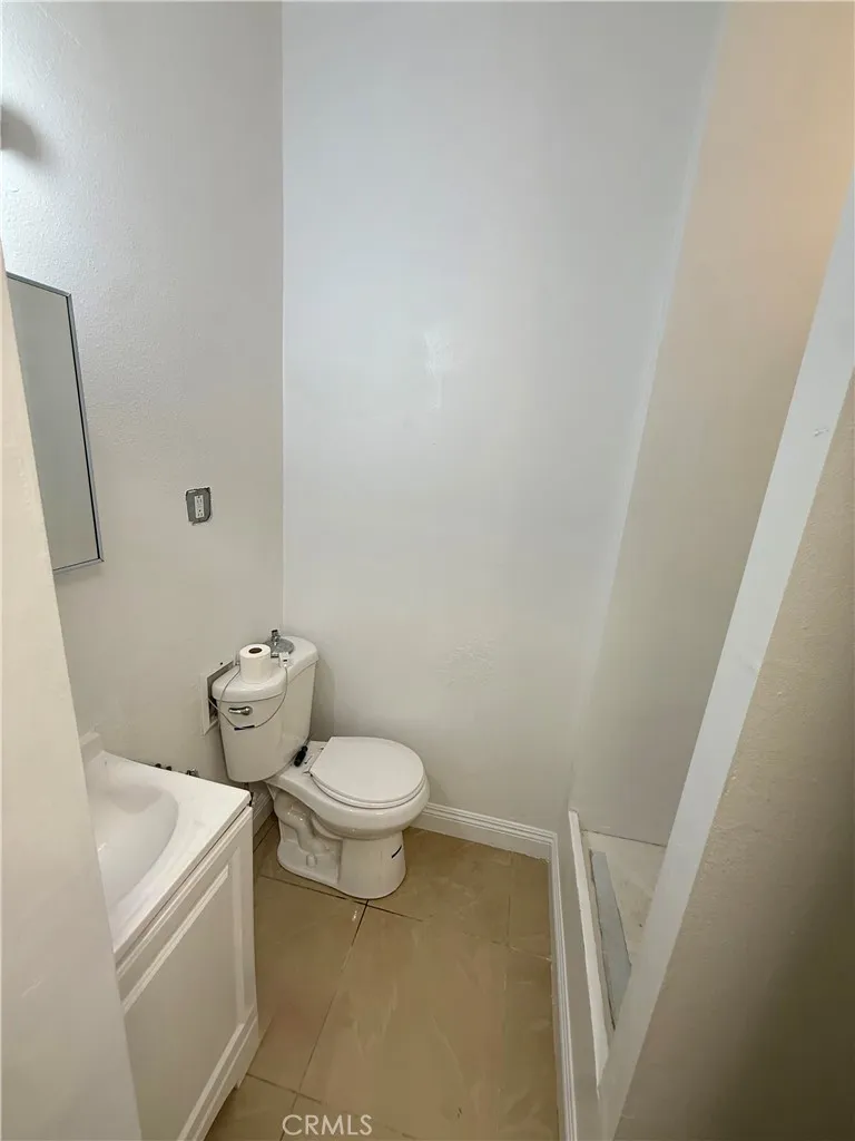 1081 Apple Avenue Wrightwood, CA 92397