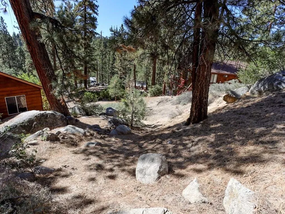 Cedar Dell Road Fawnskin, CA 92333