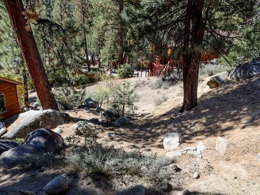 Cedar Dell Road Fawnskin, CA 92333