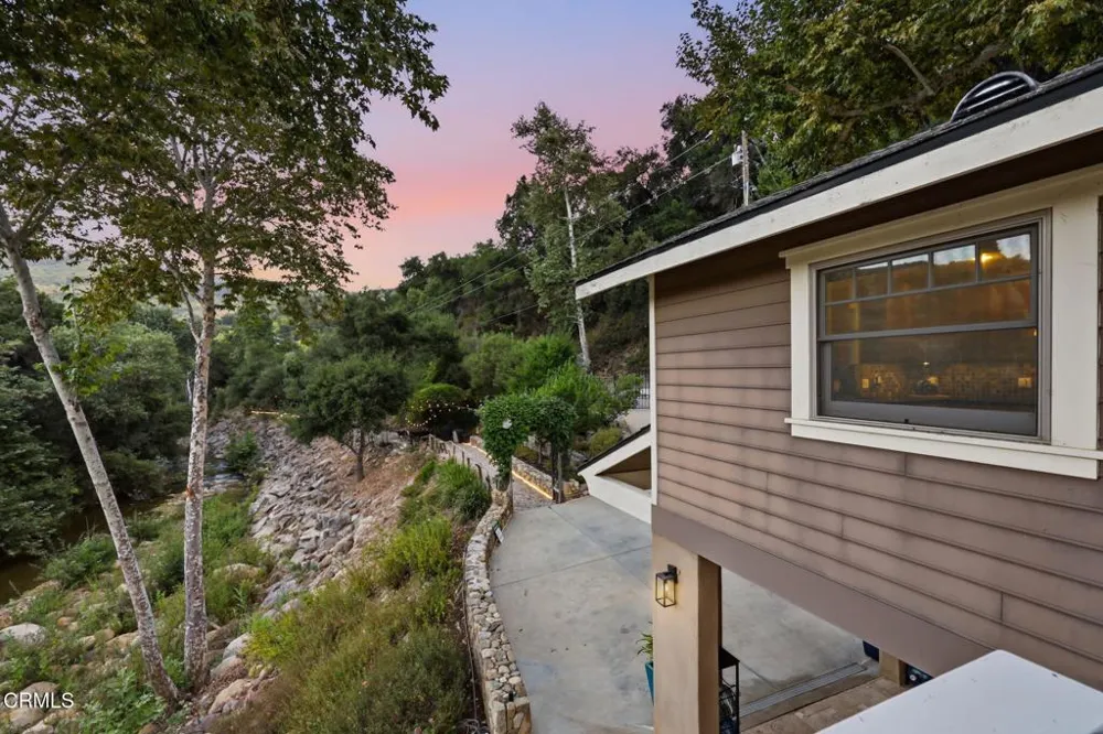 11358 Creek Road Ojai, CA 93023