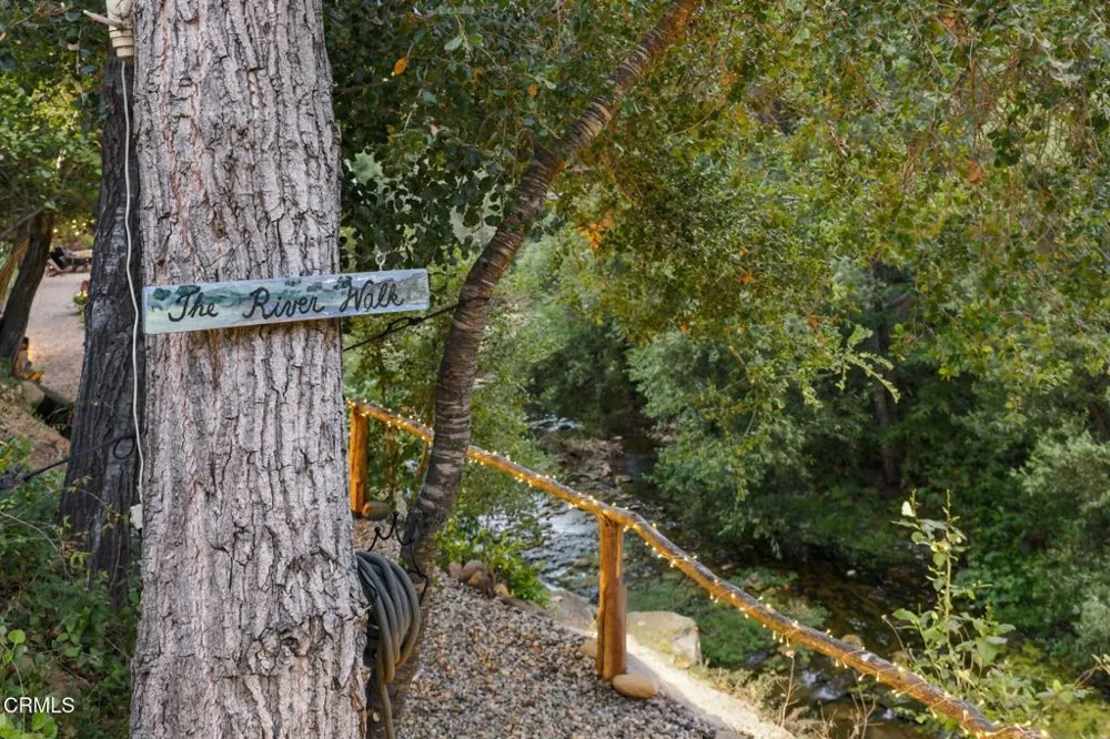 11358 Creek Road Ojai, CA 93023