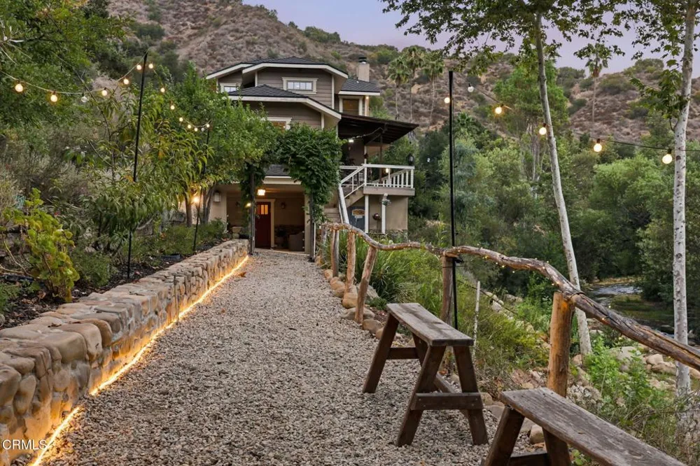 11358 Creek Road Ojai, CA 93023