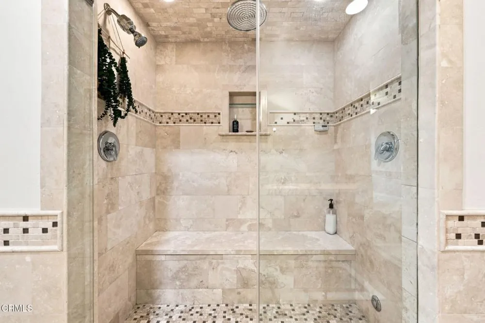 11358 Creek Road Ojai, CA 93023