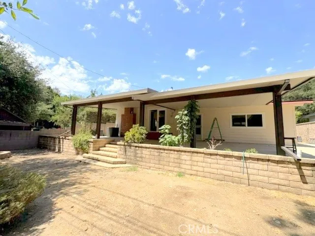 182 E Green Street Claremont, CA 91711