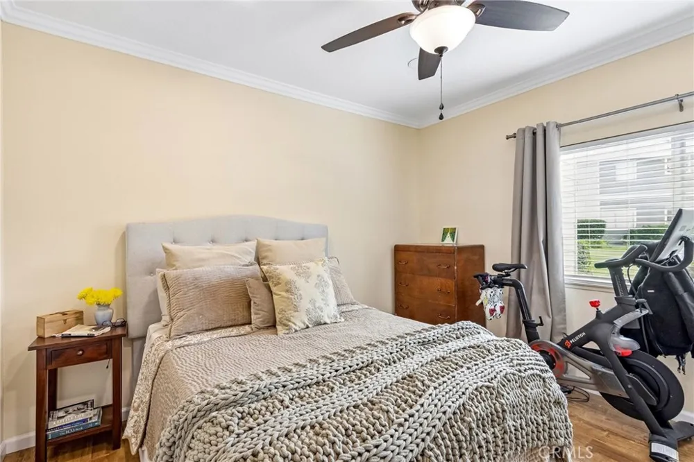27612 Susan Beth Way #C Saugus, CA 91350