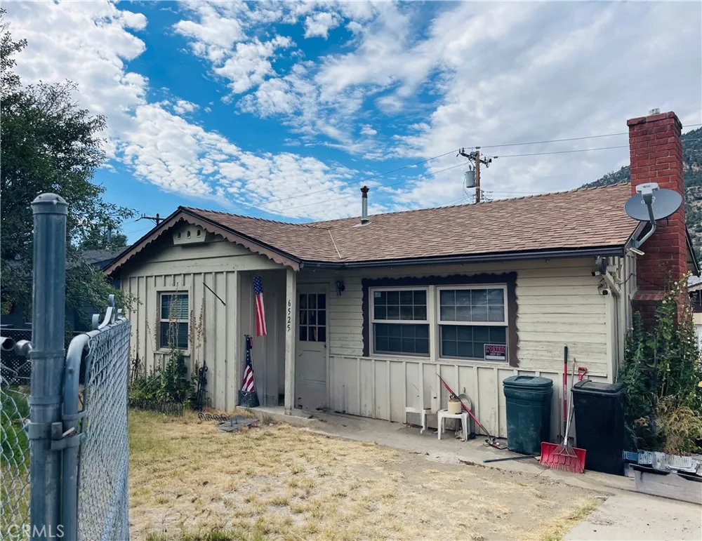 6525 Lakeview Drive Frazier Park, CA 93225