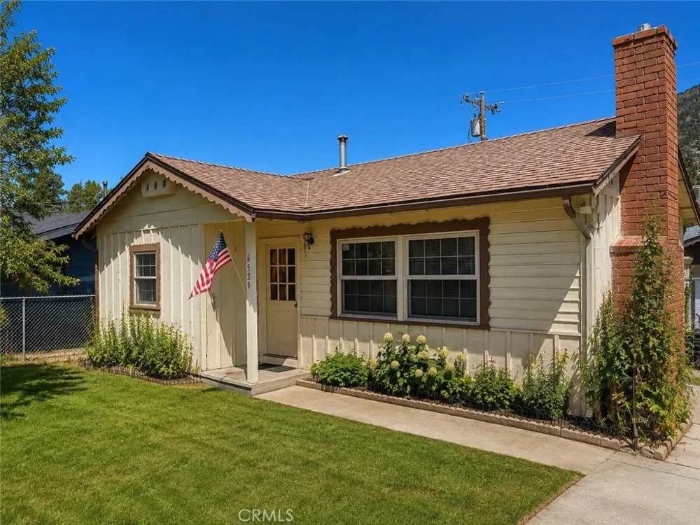 6525 Lakeview Drive Frazier Park, CA 93225