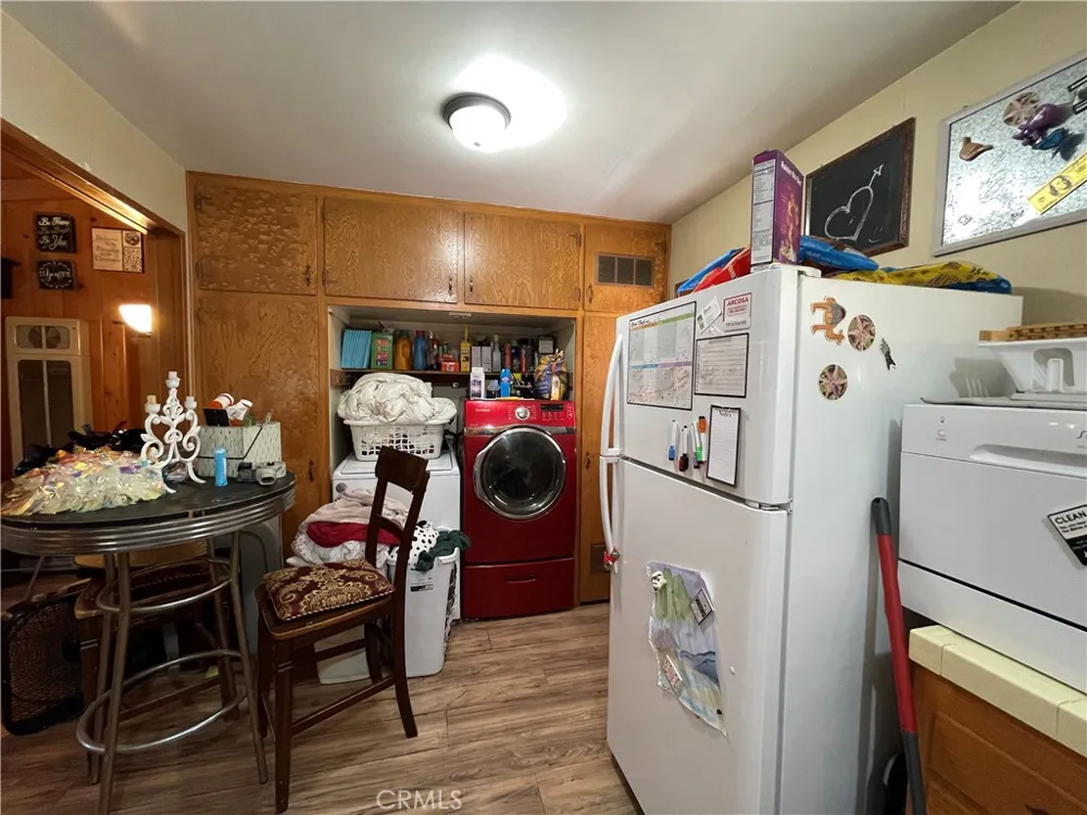 6525 Lakeview Drive Frazier Park, CA 93225