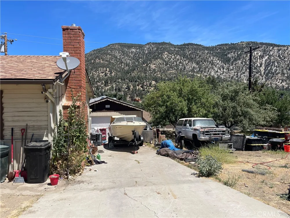 6525 Lakeview Drive Frazier Park, CA 93225