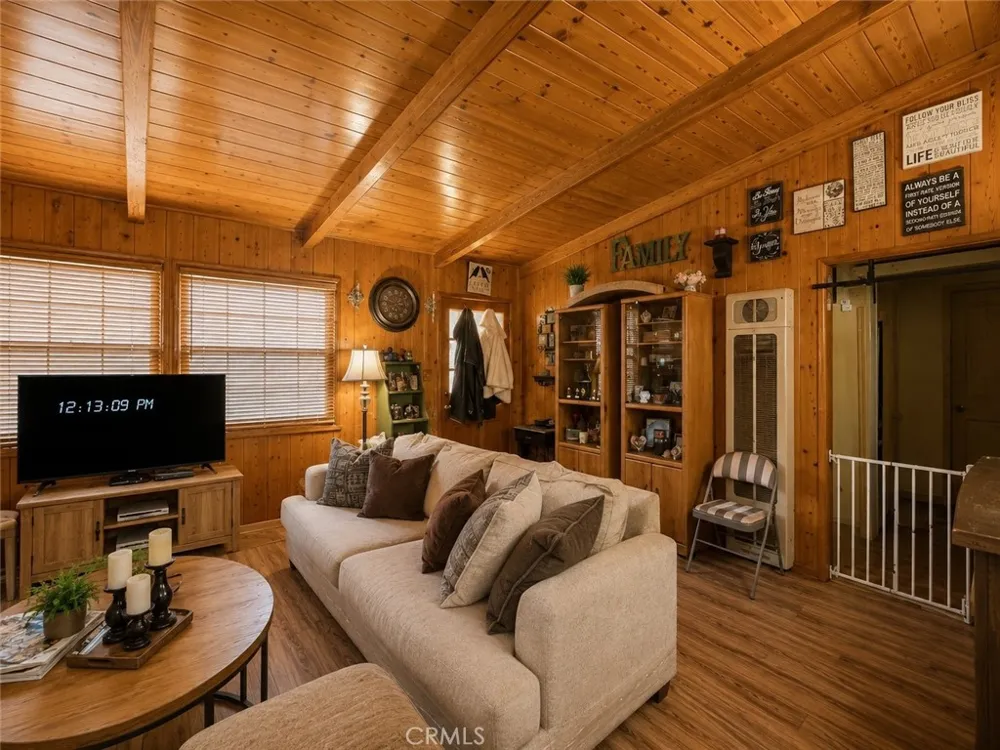 6525 Lakeview Drive Frazier Park, CA 93225