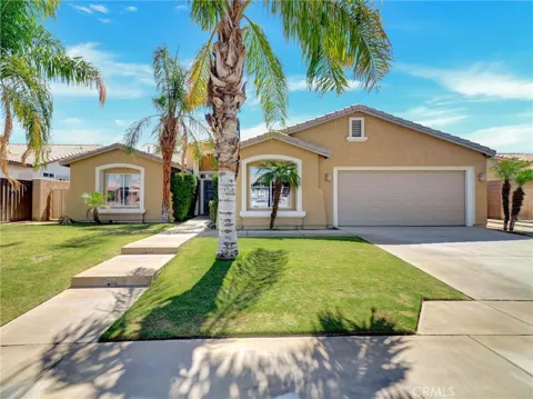 47732 Calle Diamante