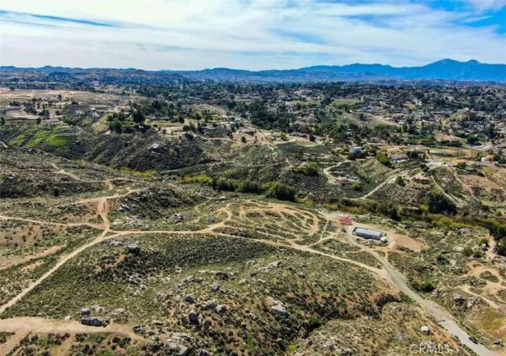 Horizon View Drive Riverside, CA 92506