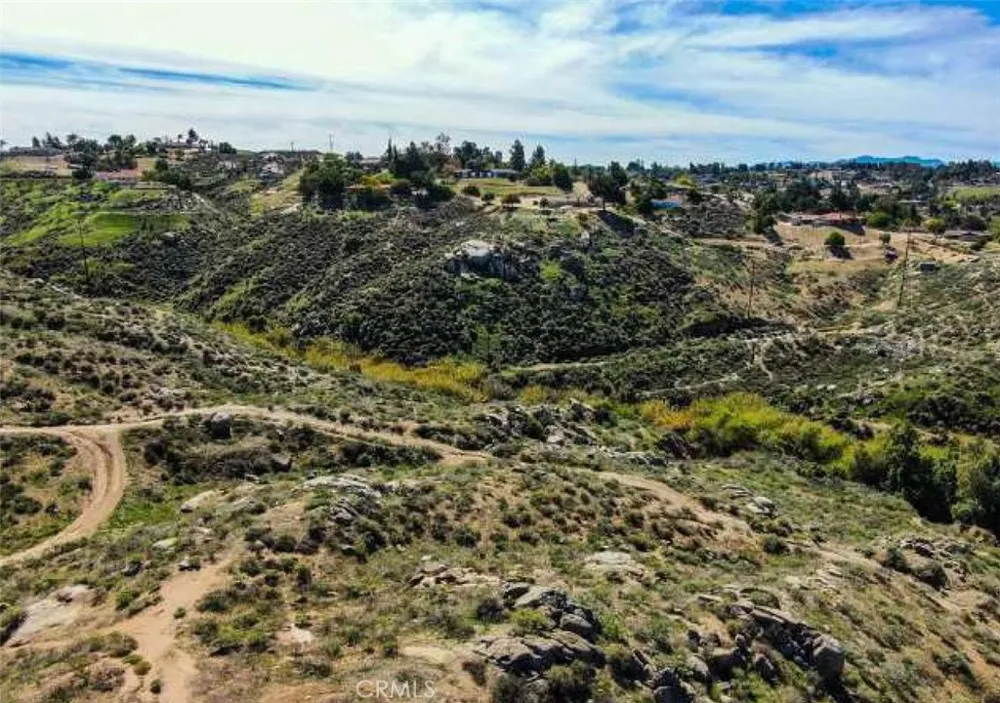 Horizon View Drive Riverside, CA 92506