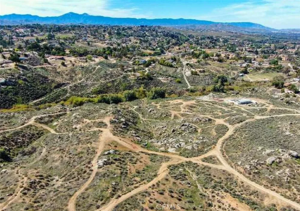 Horizon View Drive Riverside, CA 92506