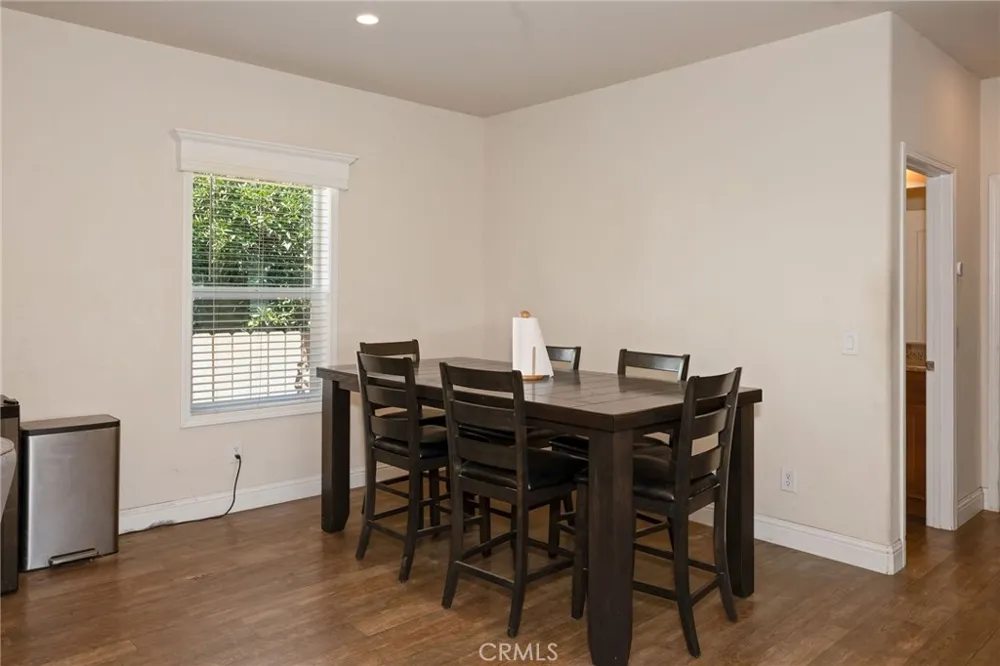 235 Los Robles Avenue Hamilton City, CA 95951
