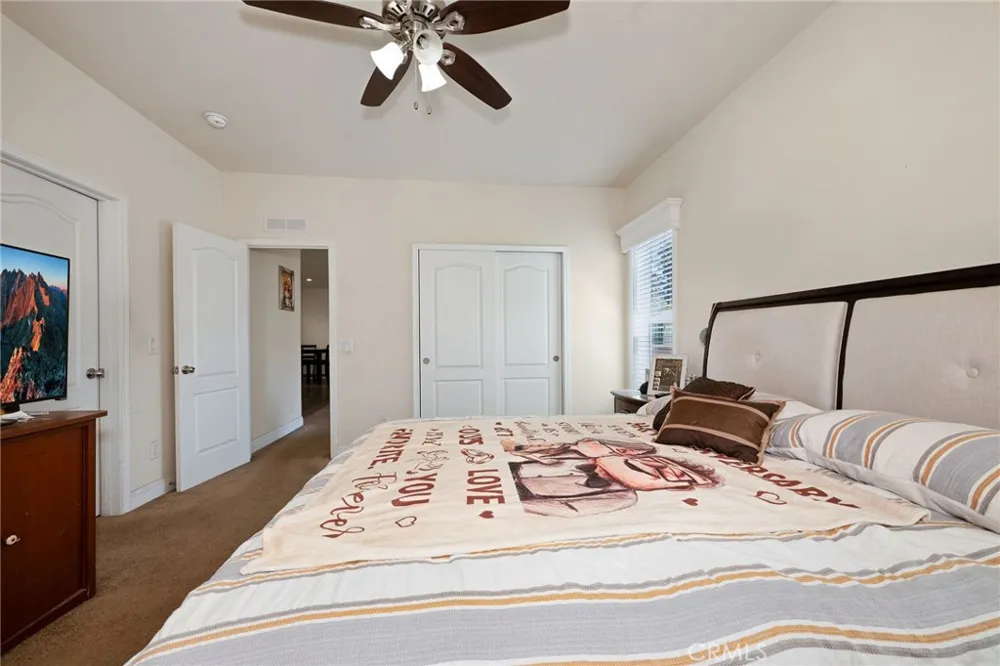 235 Los Robles Avenue Hamilton City, CA 95951