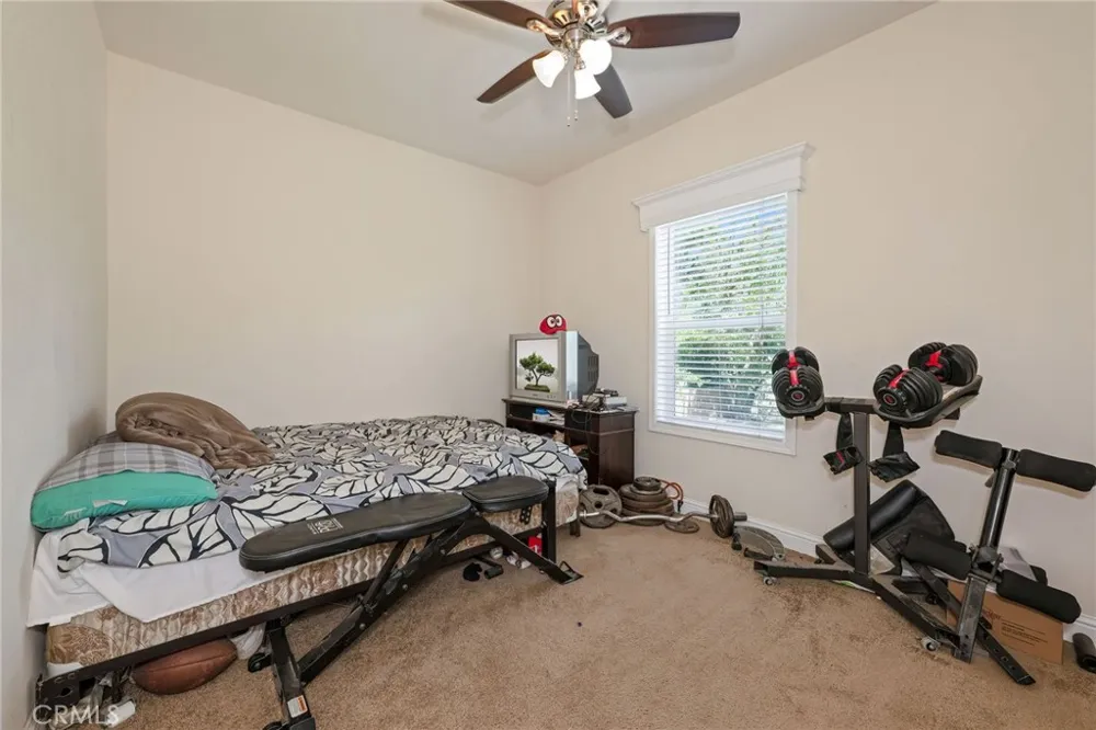 235 Los Robles Avenue Hamilton City, CA 95951
