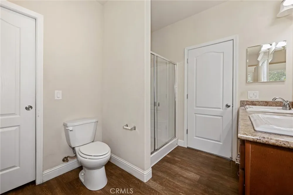 235 Los Robles Avenue Hamilton City, CA 95951