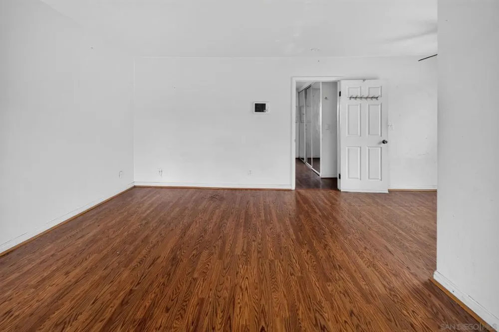 4346 52nd Street #10 San Diego, CA 92115