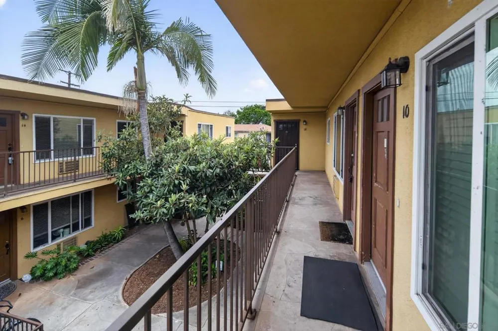 4346 52nd Street #10 San Diego, CA 92115