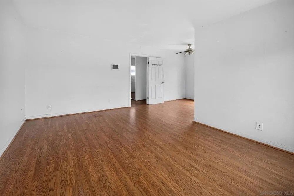 4346 52nd Street #10 San Diego, CA 92115