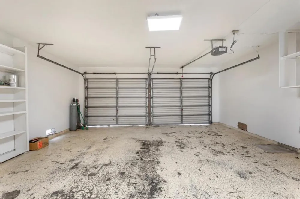 2704 Westchester Lane Modesto, CA 95350