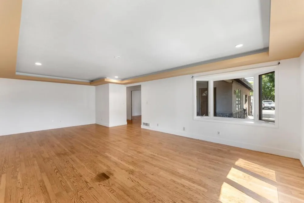 2704 Westchester Lane Modesto, CA 95350