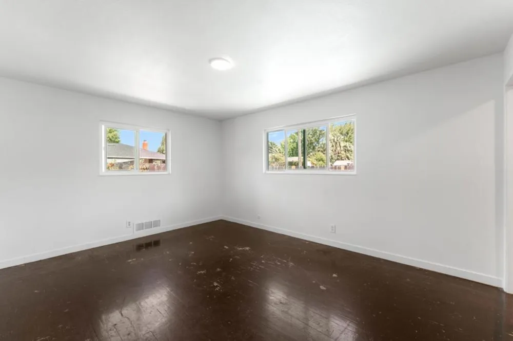 2704 Westchester Lane Modesto, CA 95350