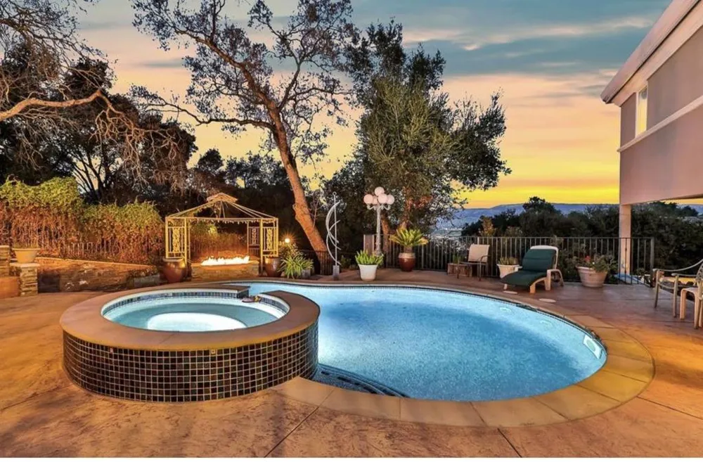 8451 Goldenrod Circle Gilroy, CA 95020