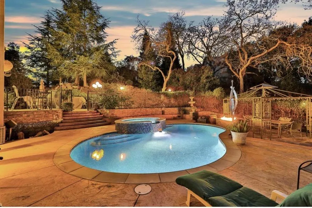 8451 Goldenrod Circle Gilroy, CA 95020