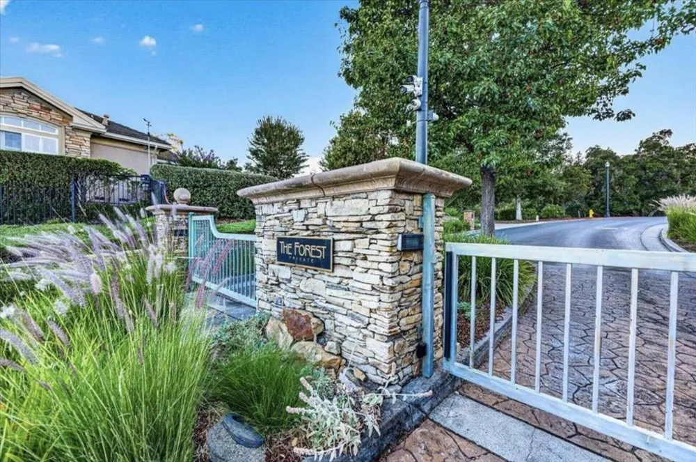8451 Goldenrod Circle Gilroy, CA 95020