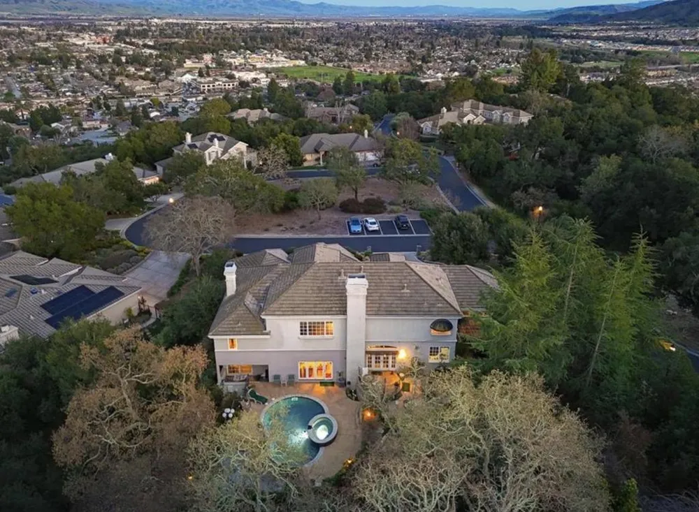 8451 Goldenrod Circle Gilroy, CA 95020