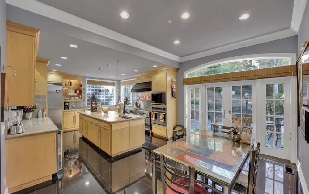 8451 Goldenrod Circle Gilroy, CA 95020