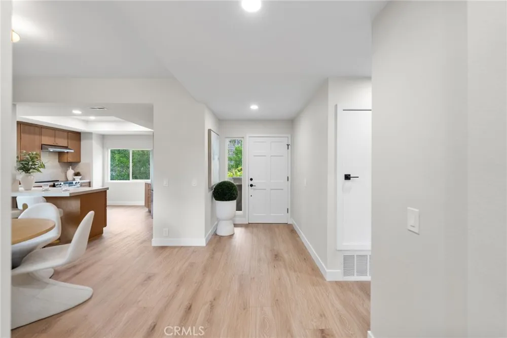 14 Highland Irvine, CA 92603