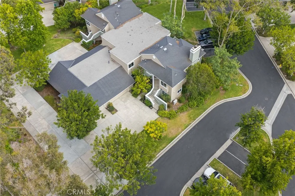 14 Highland Irvine, CA 92603