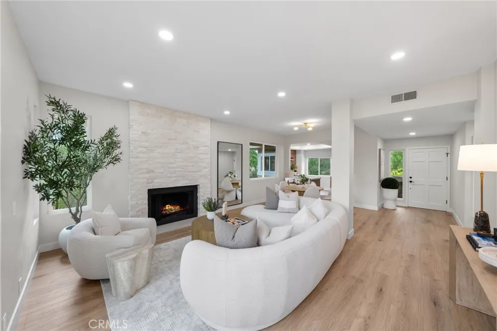 14 Highland Irvine, CA 92603