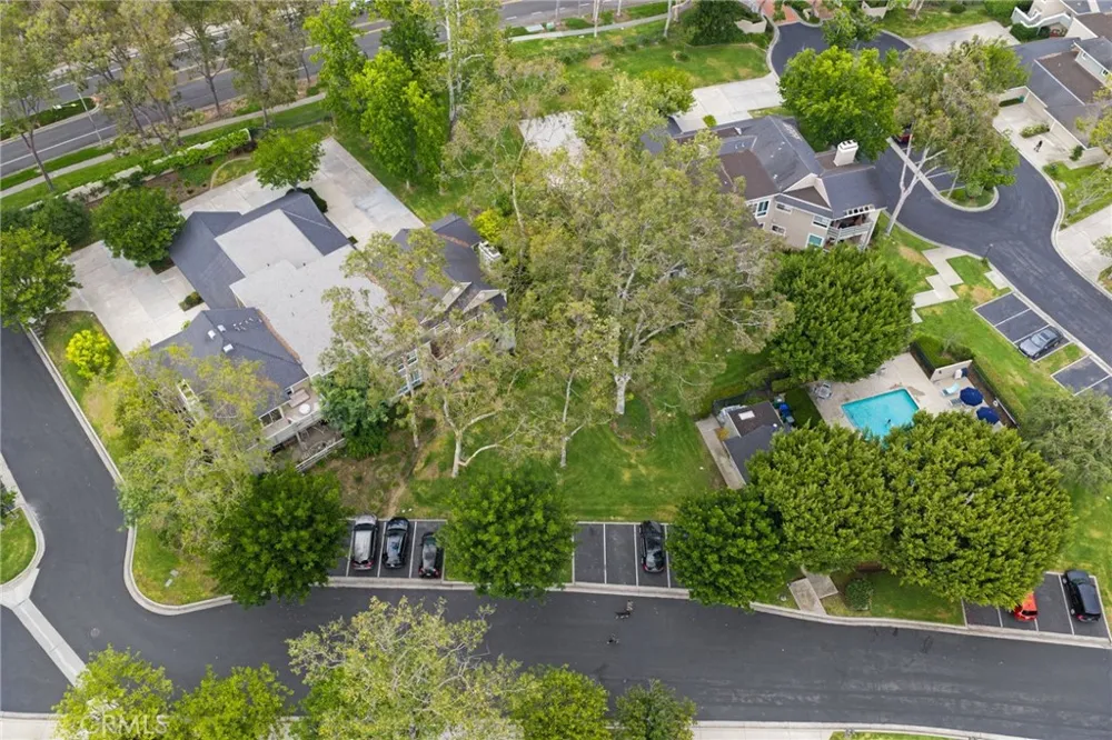 14 Highland Irvine, CA 92603