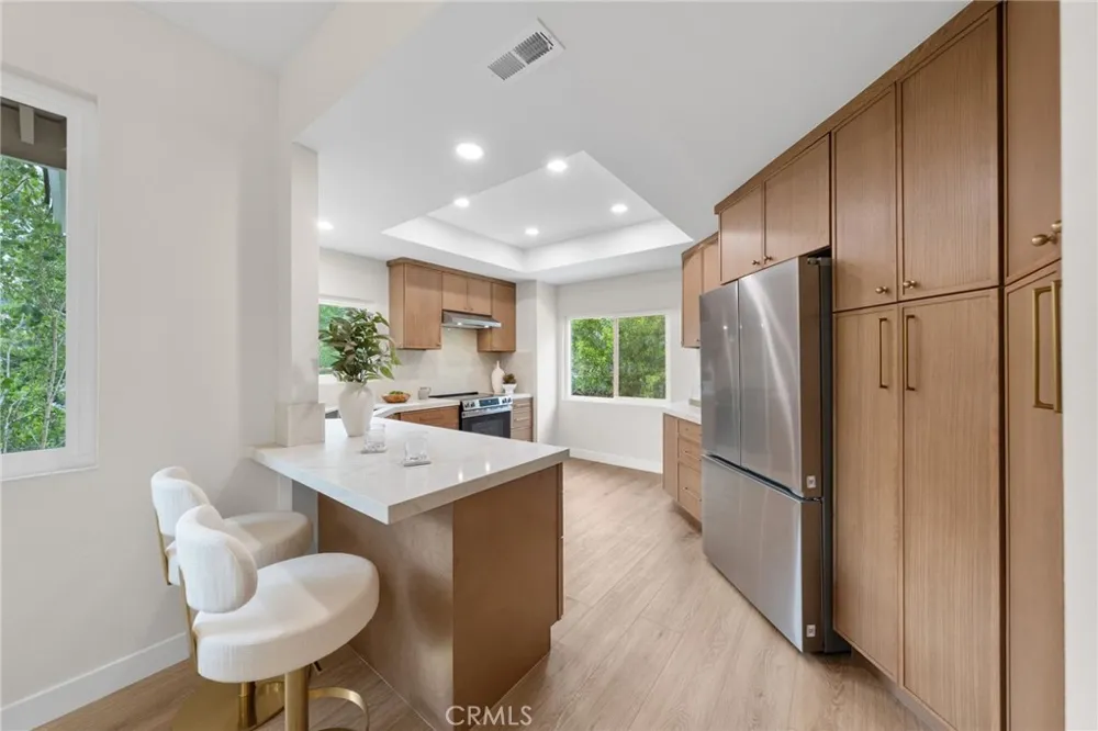 14 Highland Irvine, CA 92603