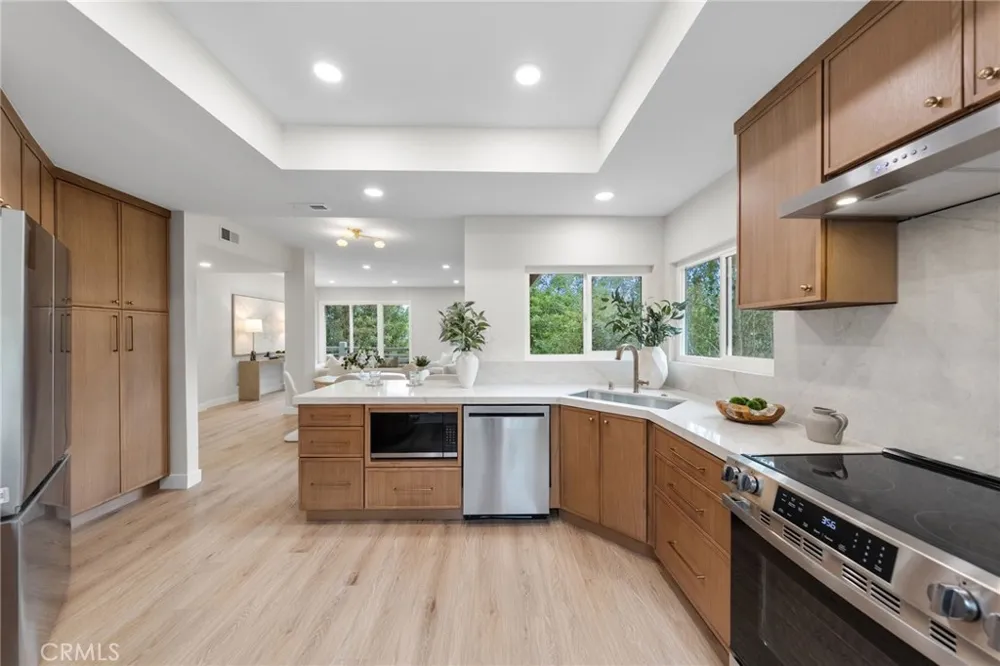 14 Highland Irvine, CA 92603