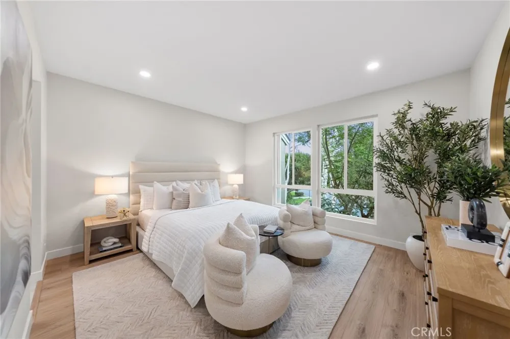 14 Highland Irvine, CA 92603