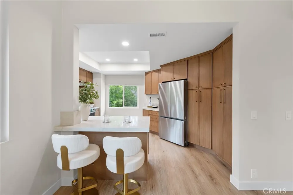 14 Highland Irvine, CA 92603