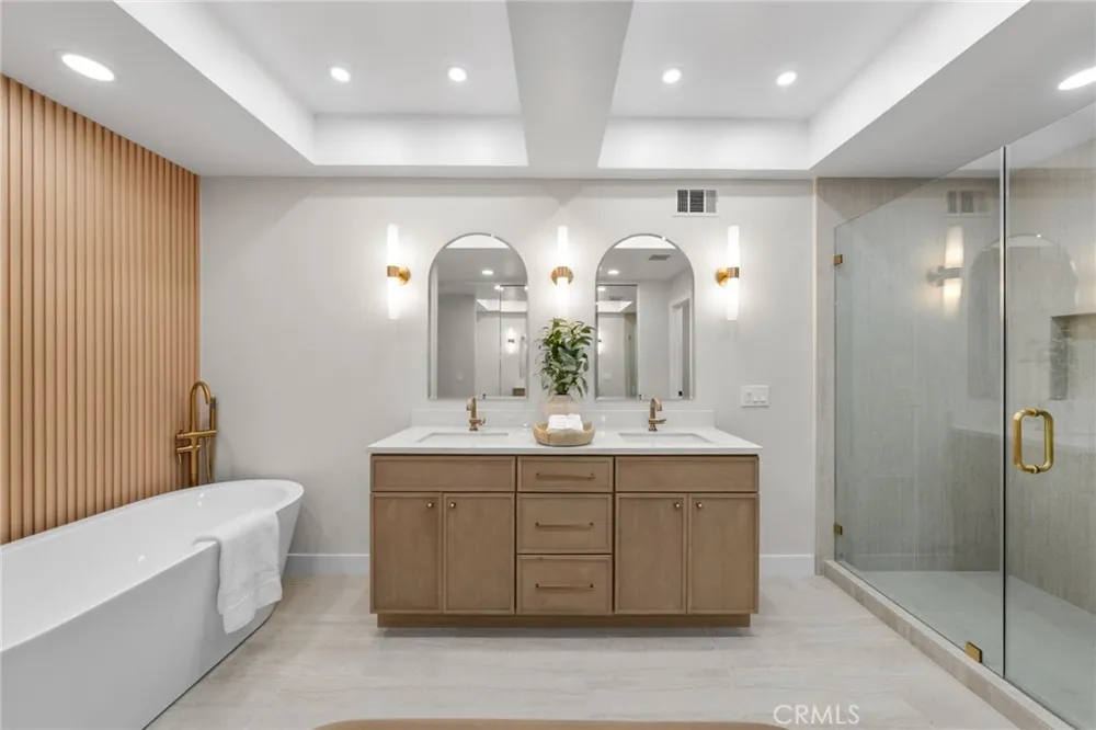 14 Highland Irvine, CA 92603