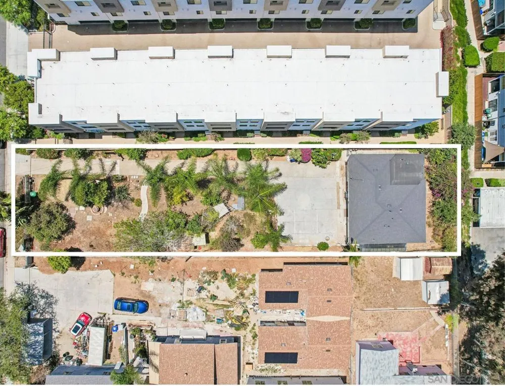 4478 Ocean View Blvd San Diego, CA 92113