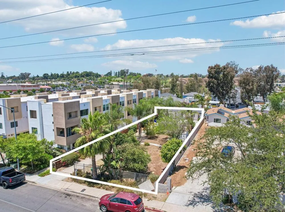 4478 Ocean View Blvd San Diego, CA 92113