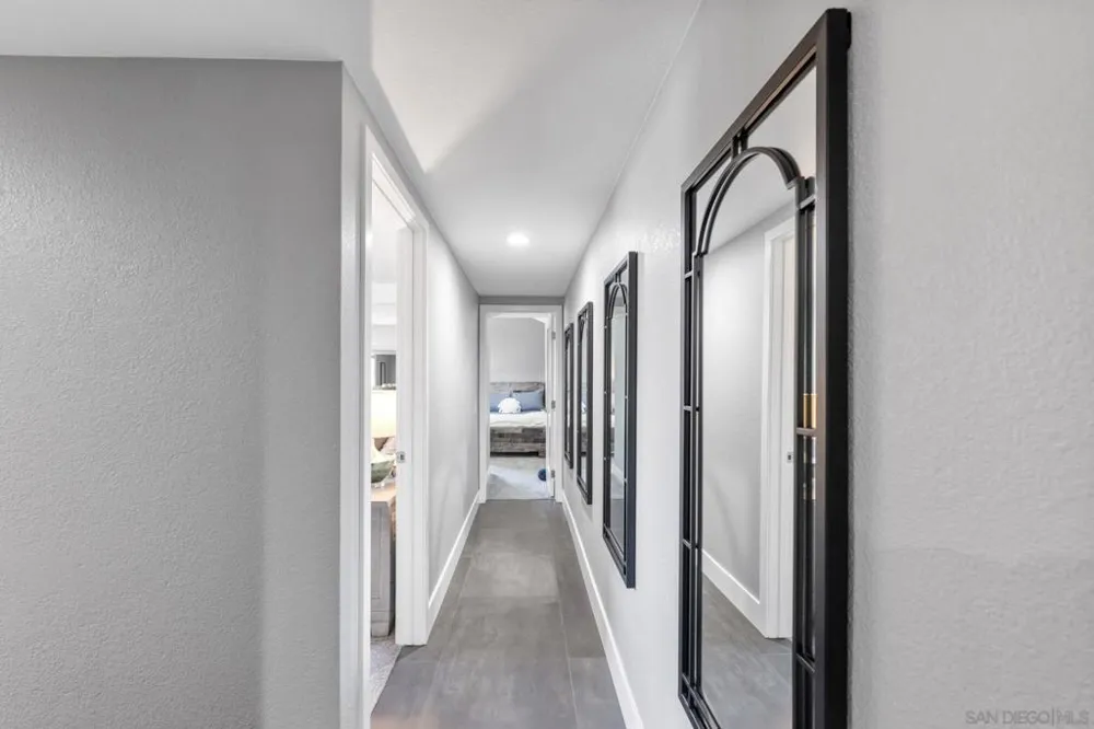 6 Kingston Coronado, CA 92118